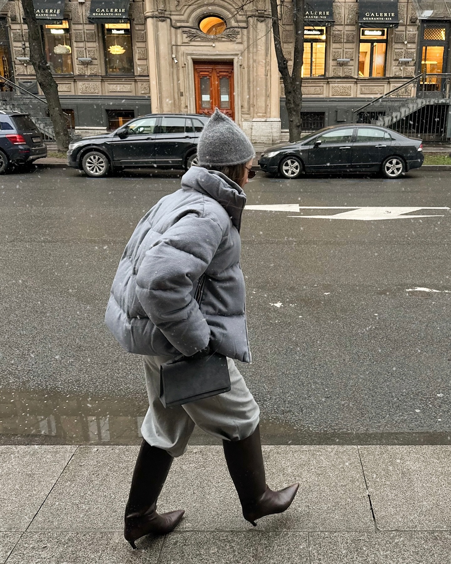 돌고 돌아 패딩으로🖤
결국 또 패딩만 찾게 되는 겨울 공식템🪄✨ 이미지5