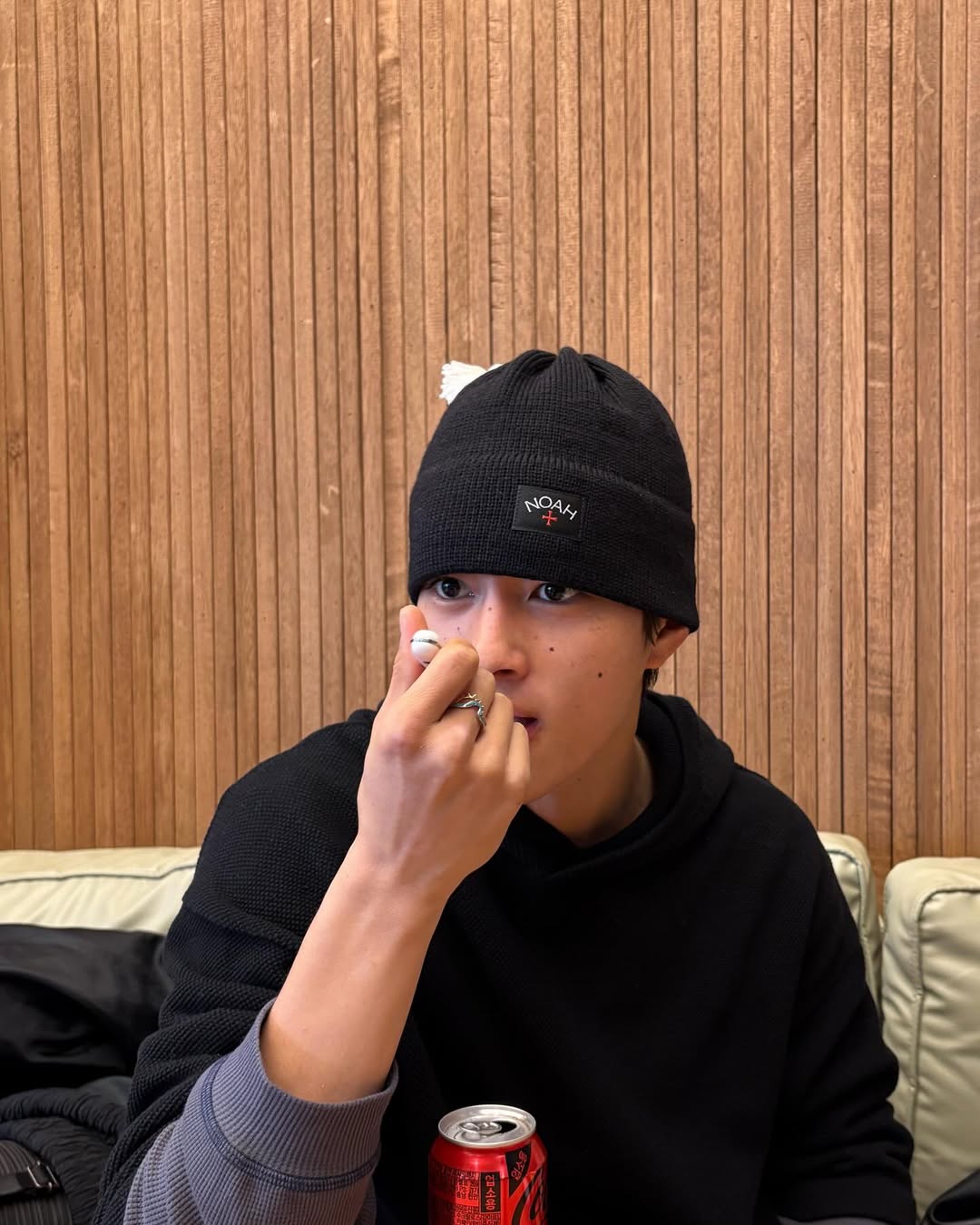 툭 쓰고 싶은 노아 비니❄️ 이미지1