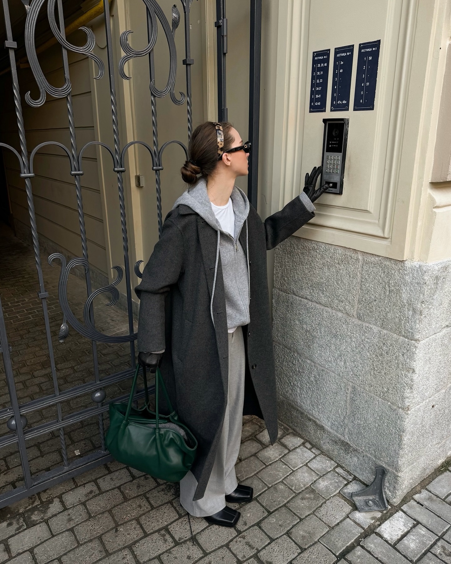 얼죽코라면 그레이코트지🩶
추워도 포기 못 하는 그레이코트로 데일리룩 코디하기🌫️✨ 이미지7