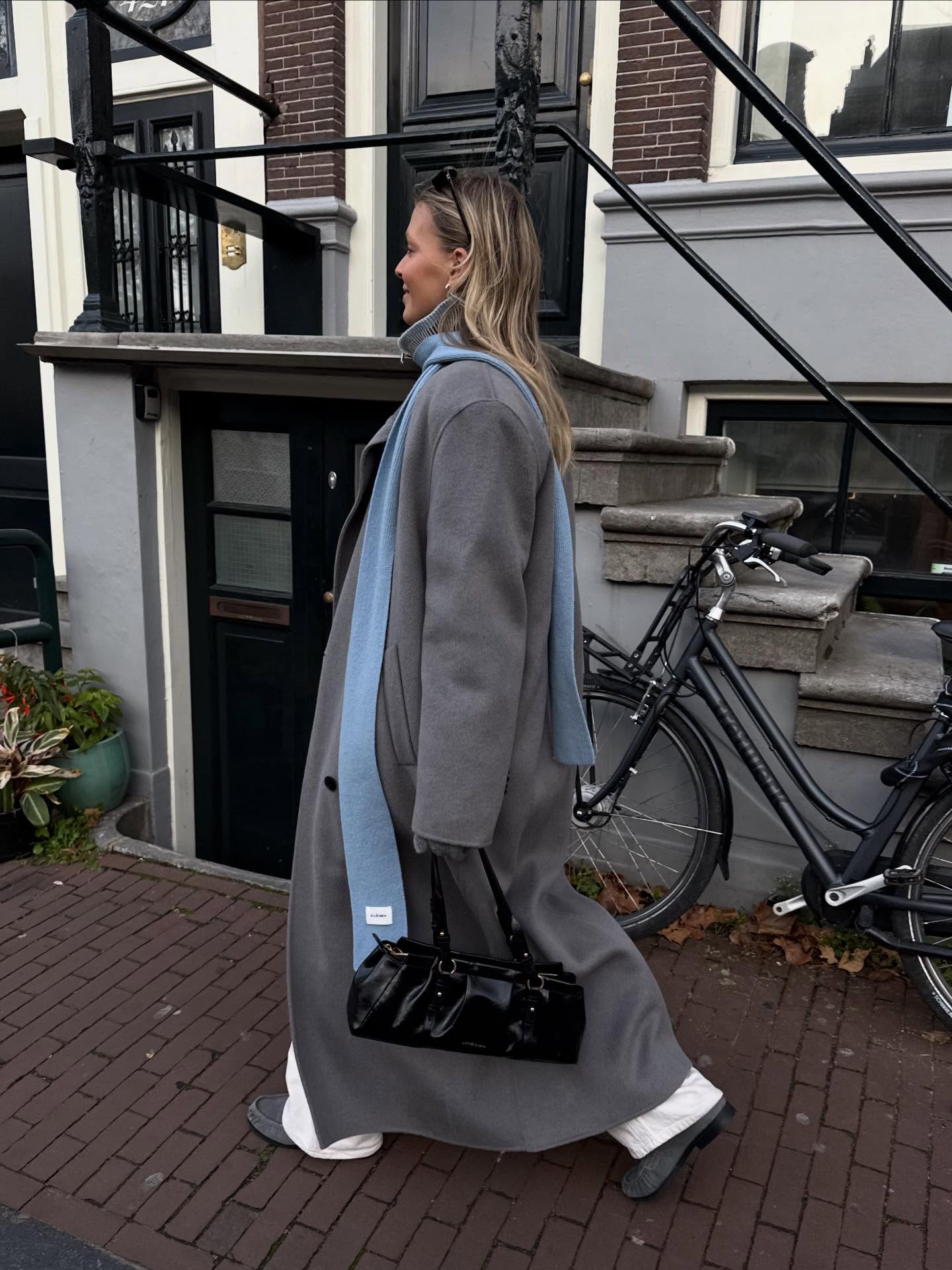 얼죽코라면 그레이코트지🩶
추워도 포기 못 하는 그레이코트로 데일리룩 코디하기🌫️✨ 이미지4