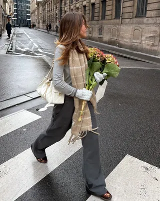레이어드부터 이너까지💡롱 슬리브 괜찮은 롱 슬리브 하나만 있어도 옷 고민 확 줄어들 거야 🔍🤍 이미지