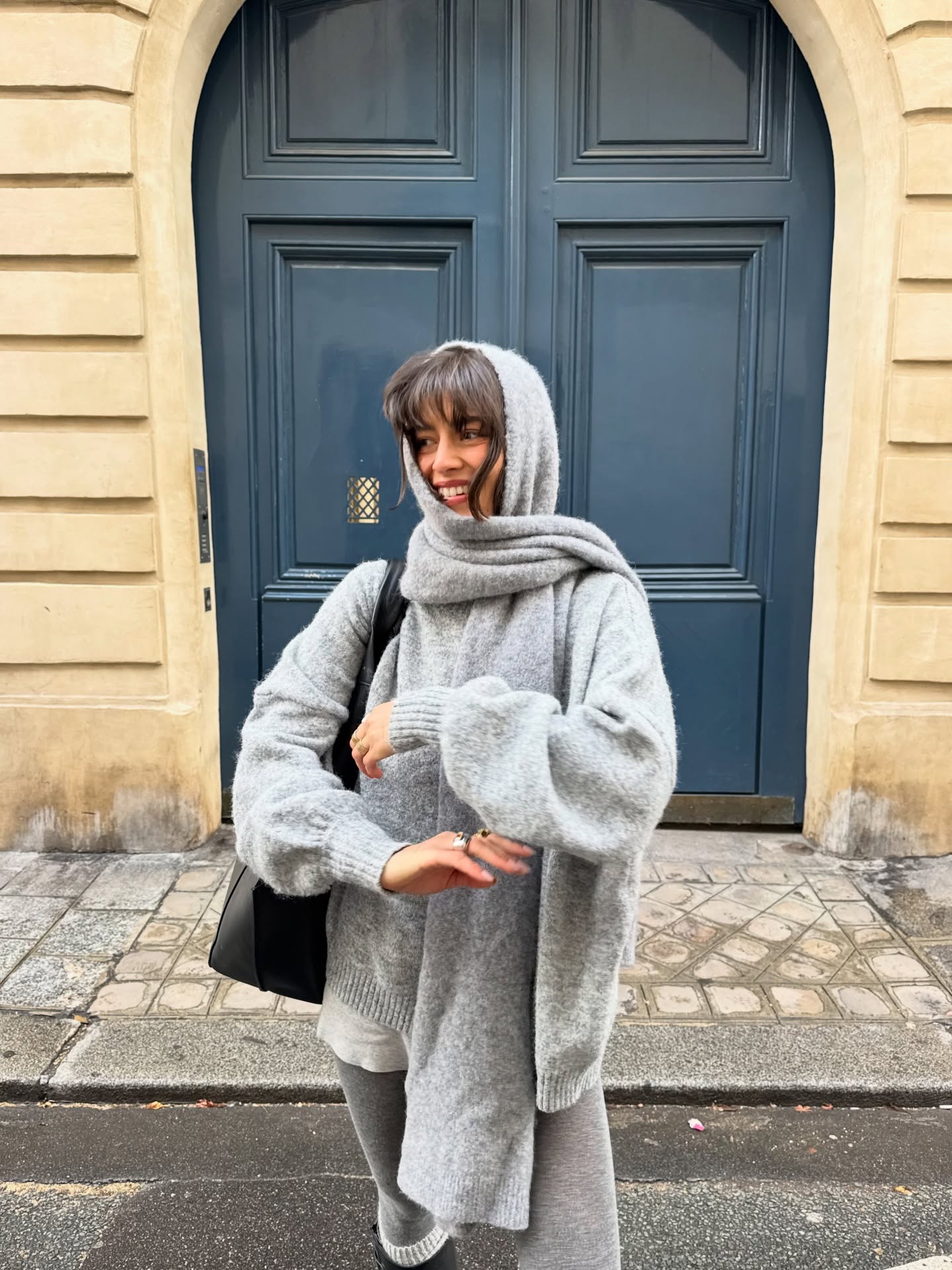 겨울엔 니트 빼면 시체야🙂‍↕️
가볍고 따뜻하고 예쁜 겨울 공식템✨ 이미지4