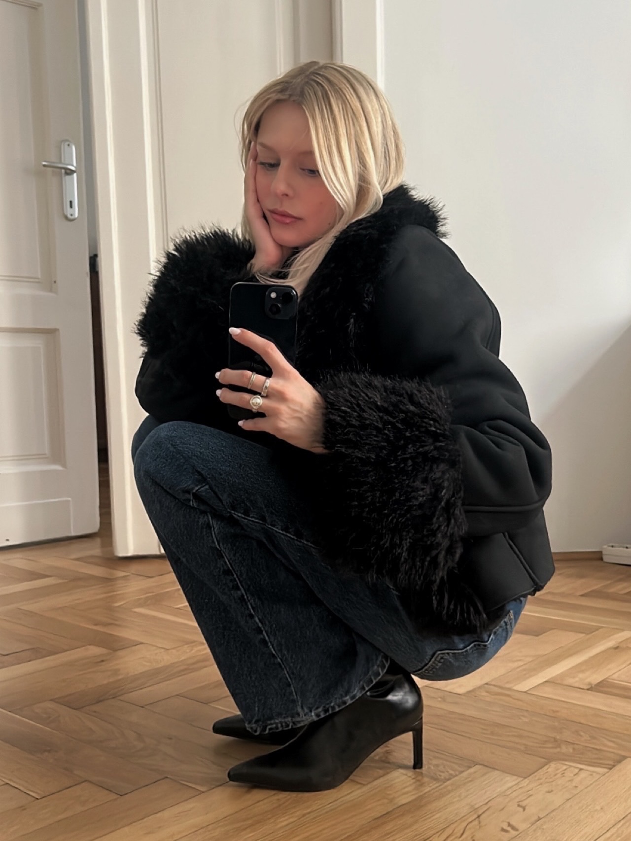 걸을수록 실루엣 살아나는 부츠컷✨
힙선은 잡고, 라인은 풀어준 부츠컷 팬츠로 하체 커버하자😎💡 이미지3