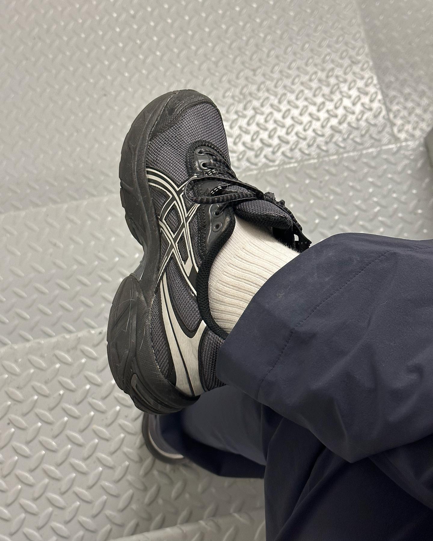 내 발을 위한 작은 사치 운동화💸 이미지"