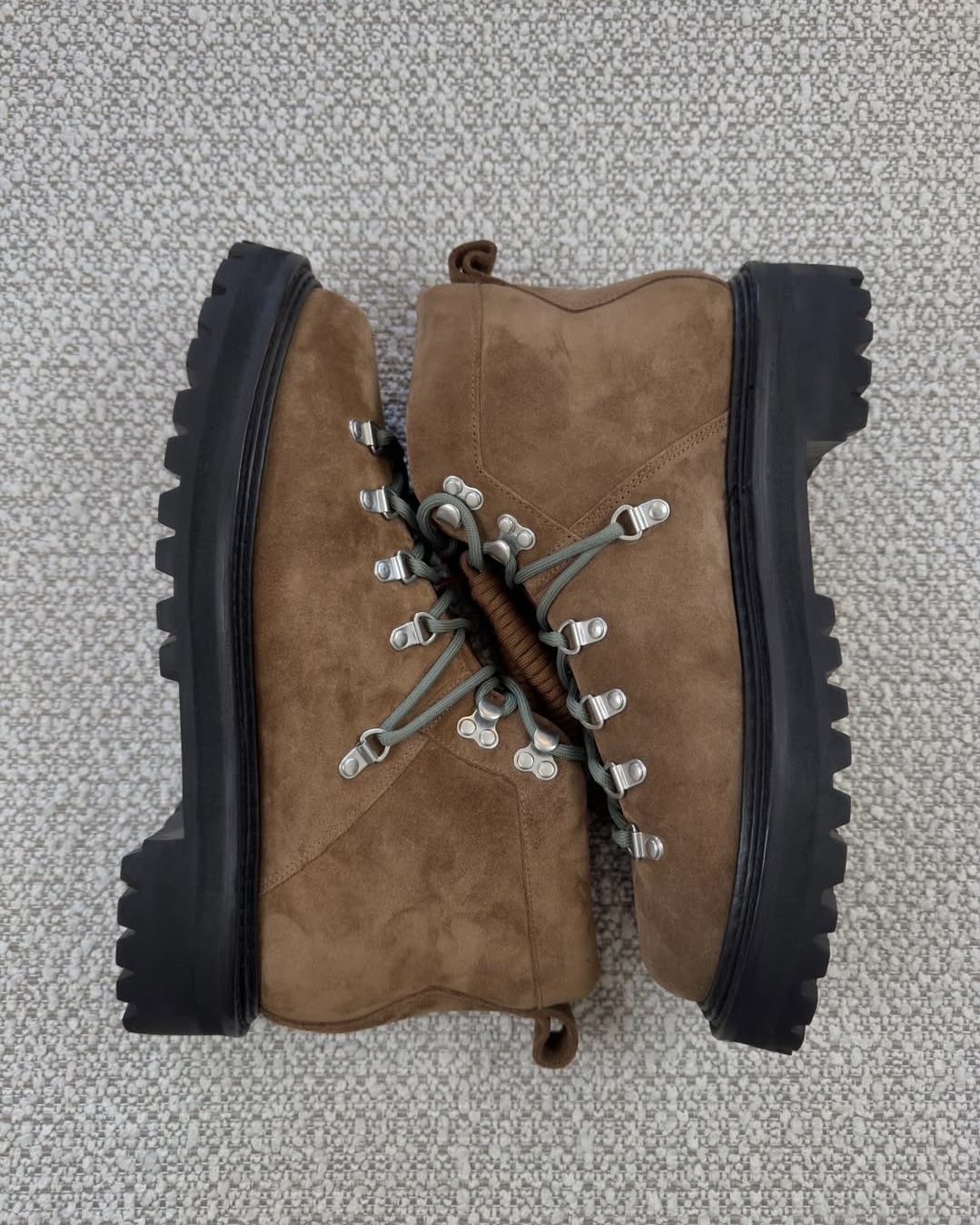 GH바스 부츠의 투박한 멋🥾 이미지9