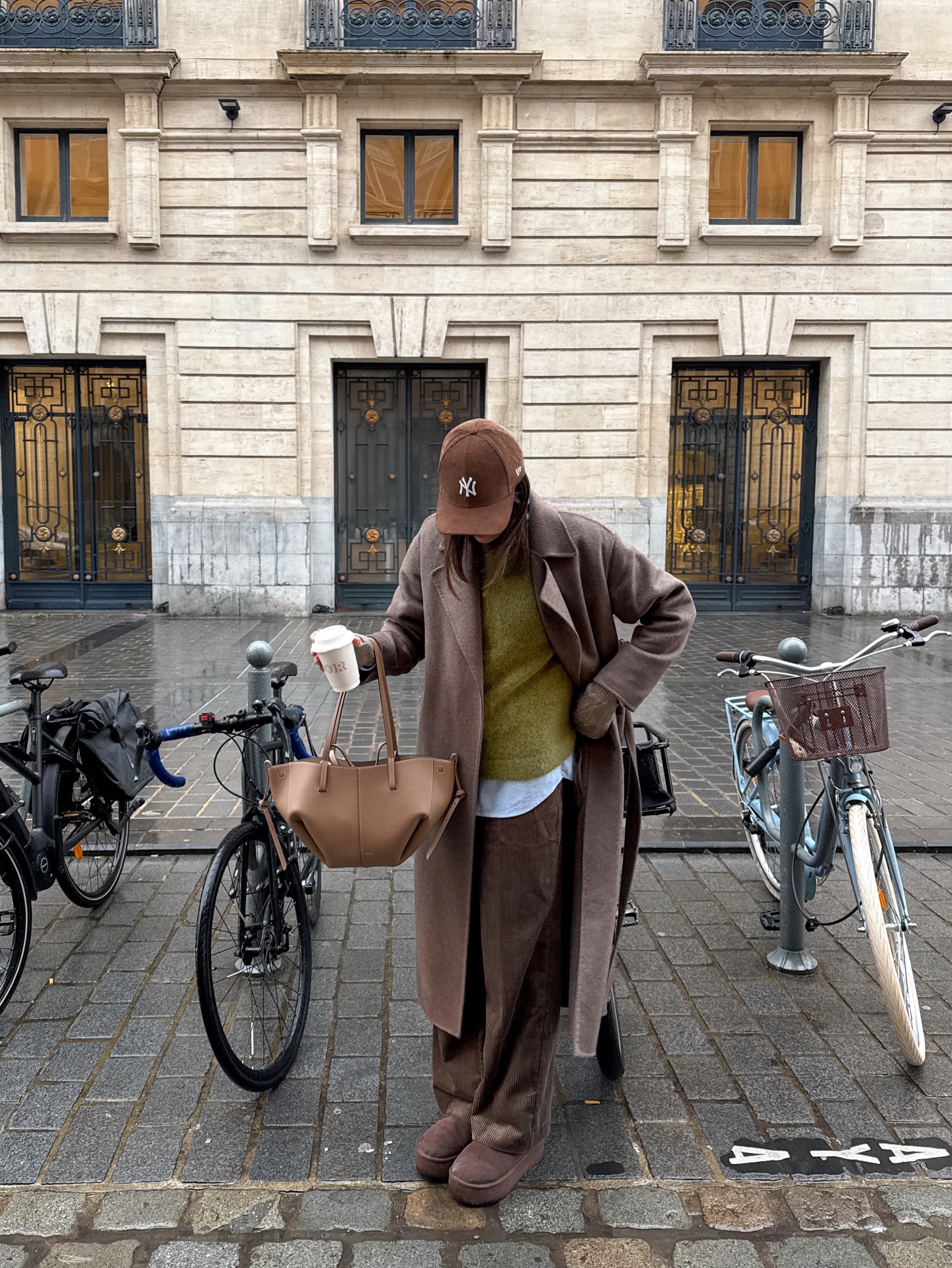 겨울엔 이거 하나만 믿어🤎
겨울엔 히트텍 없이도 따뜻한 코듀로이 팬츠🐻✨ 이미지7