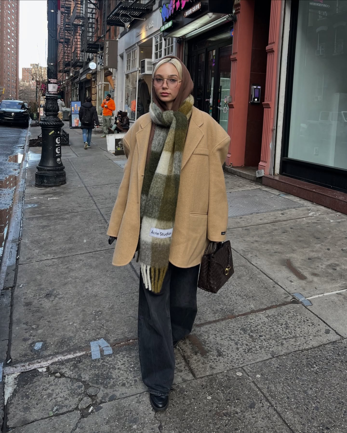 활용도 높은 와이드팬츠👖
트레이닝복만큼 편한 와이드팬츠로 데님 코디하기🤎✨ 이미지5