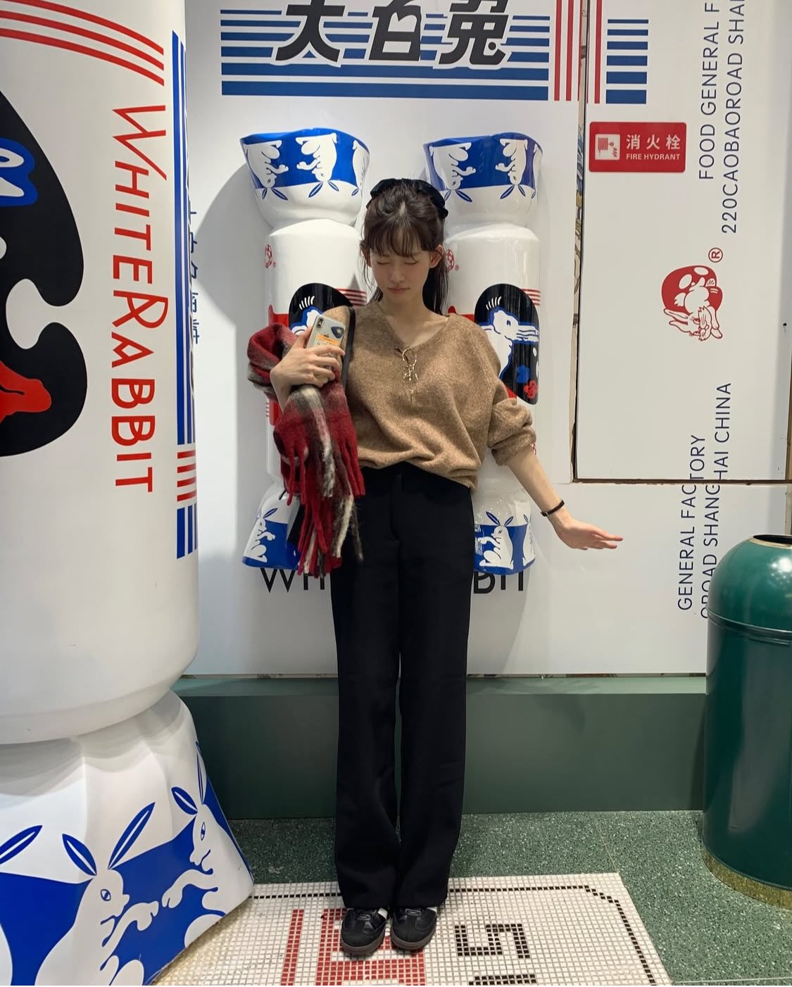 겨울 상의는 니트만한 게 없죠?🧶
슬랙스부터 데님까지🤎🖤 매일 입어도 질리지 않는 니트 이미지2