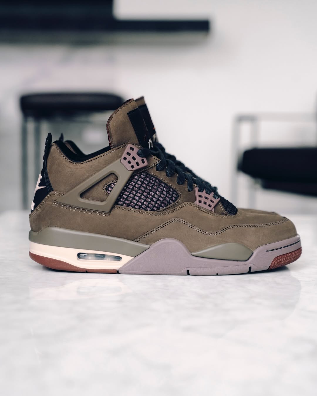 초코맛 조던4 x 아마마니에르🍫 이미지1