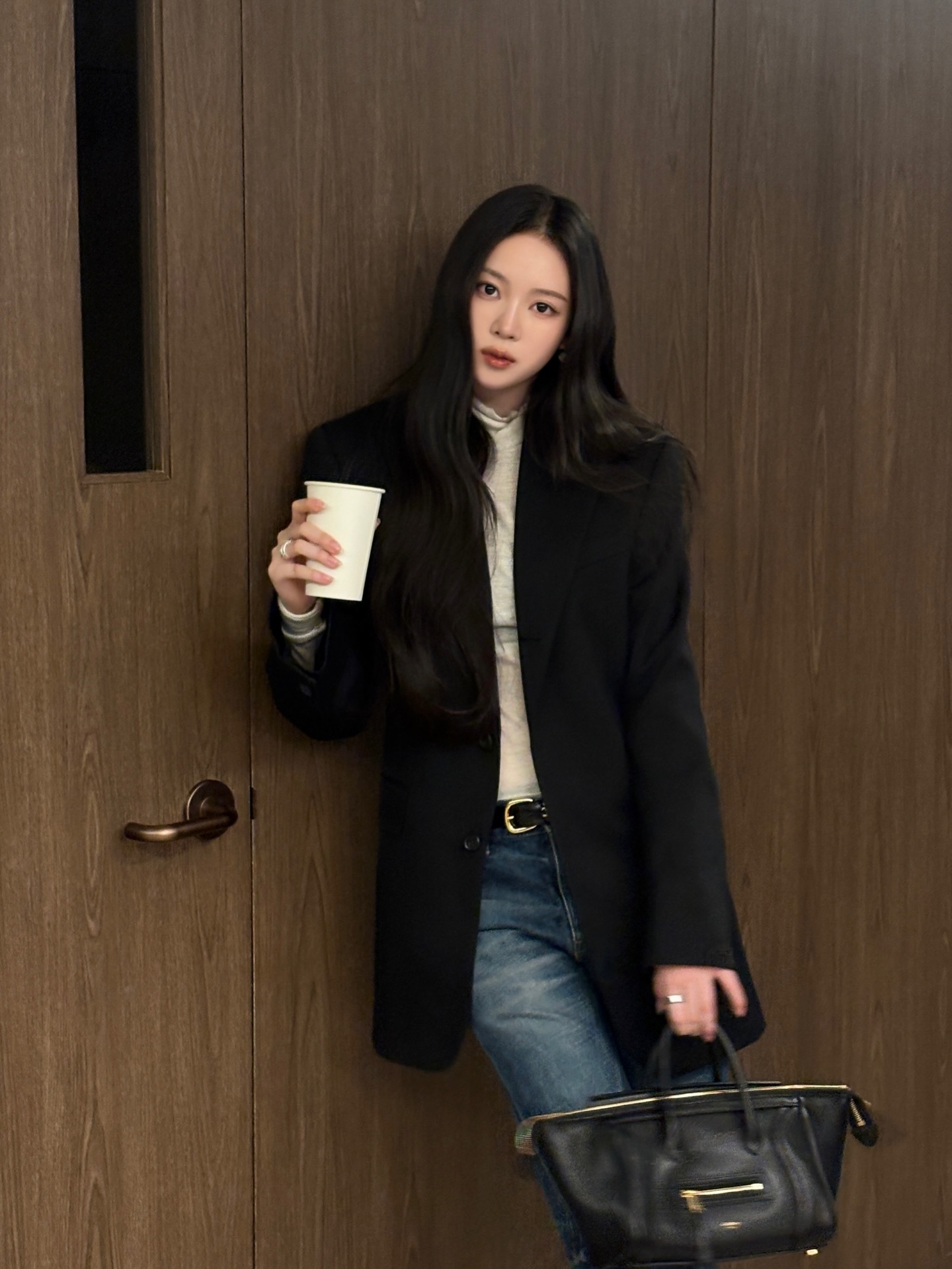 믿고 드는 셀린느 러기지백🖤
매일 들어도 질리지 않는 만능 데일리 백✨🪄 이미지6