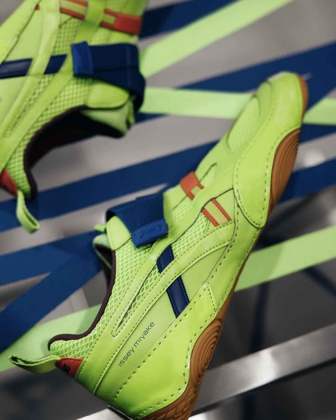 이세이 미야케 풋 x 아식스🦶🏻 이미지8