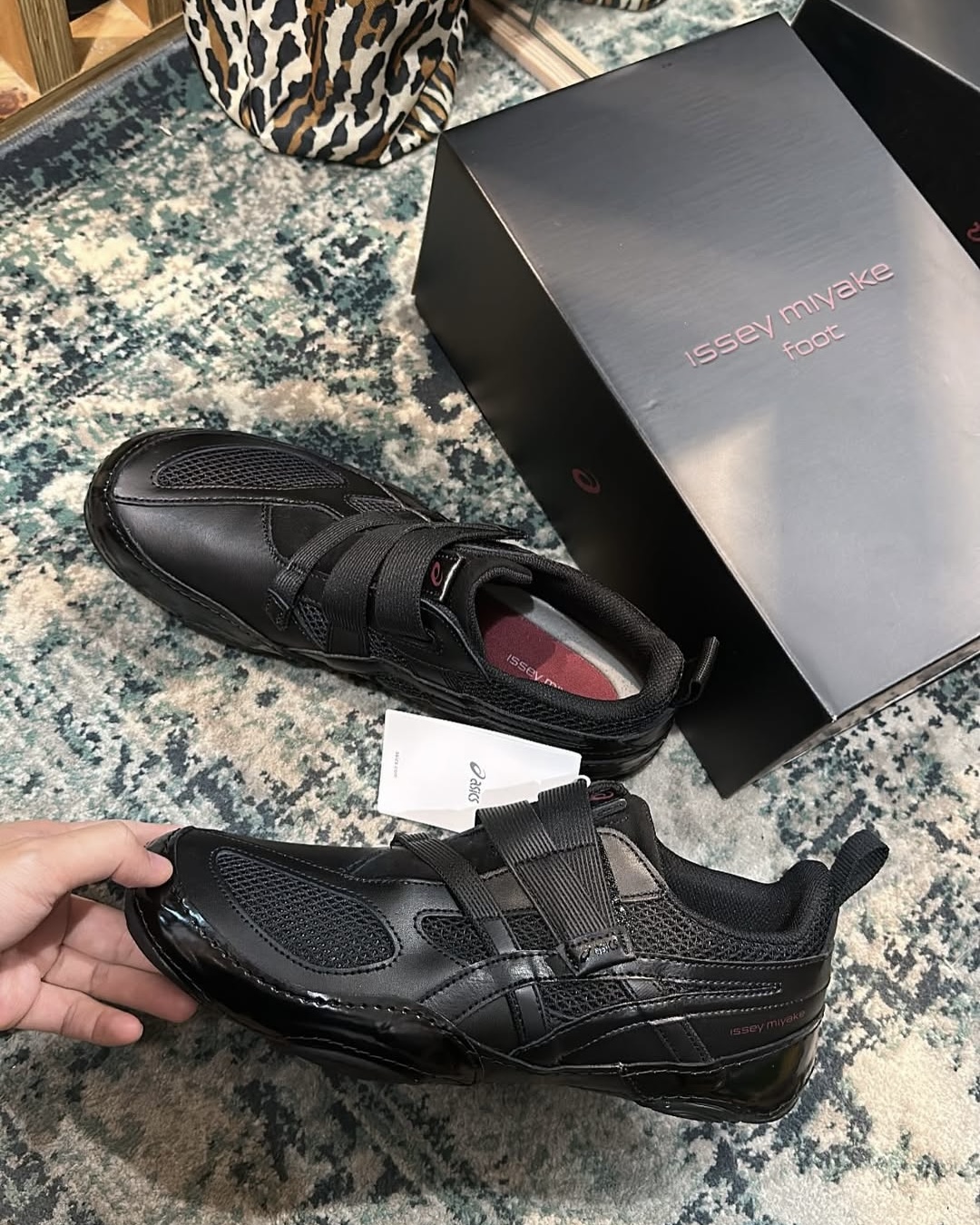 이세이 미야케 풋 x 아식스🦶🏻 이미지6