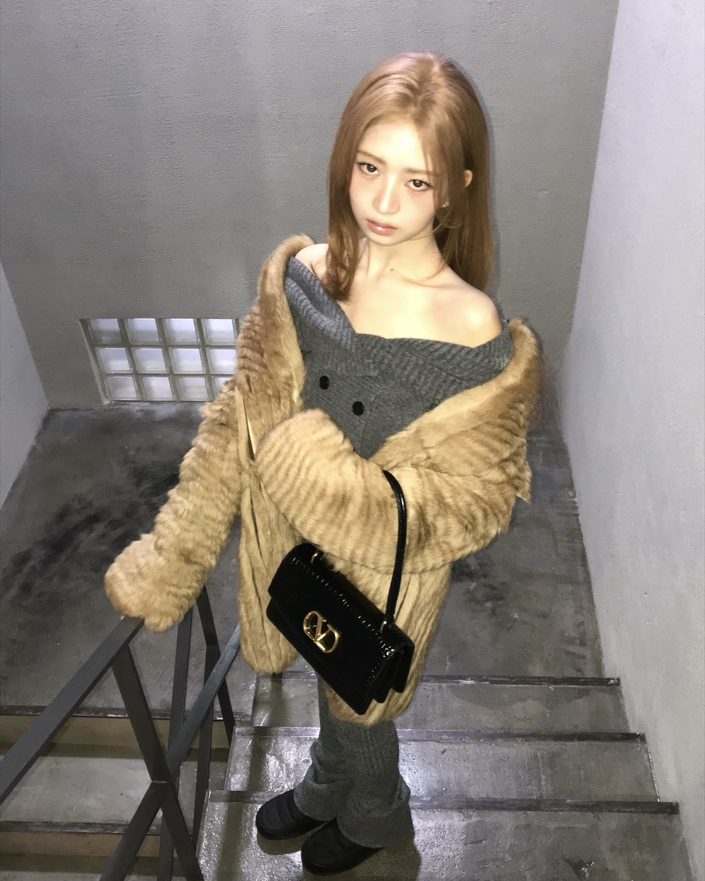 진짜 지금 아니면 못 입어요😮
추위 끝나기 전에 브라운 퍼자켓 꺼내자🦁🤎 이미지5