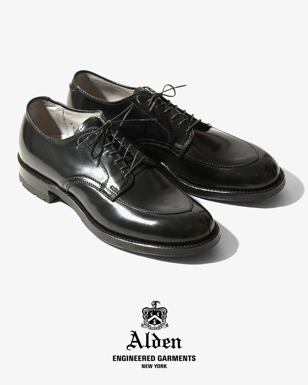 사기 조합 엔지니어드 가먼츠 x 알든👞 이미지