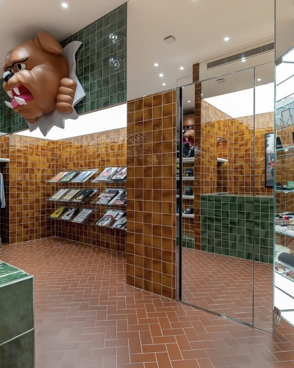 팔라스 홍콩 새로 오픈🇭🇰🛹 이미지6