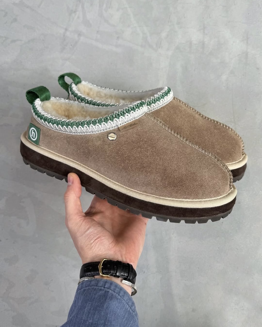 히든과 어그의 뜨끈한 만남🐑 이미지