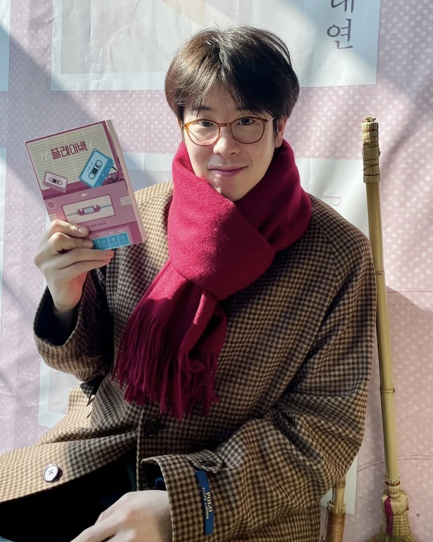 심플하게 민무늬 목도리🧣 이미지