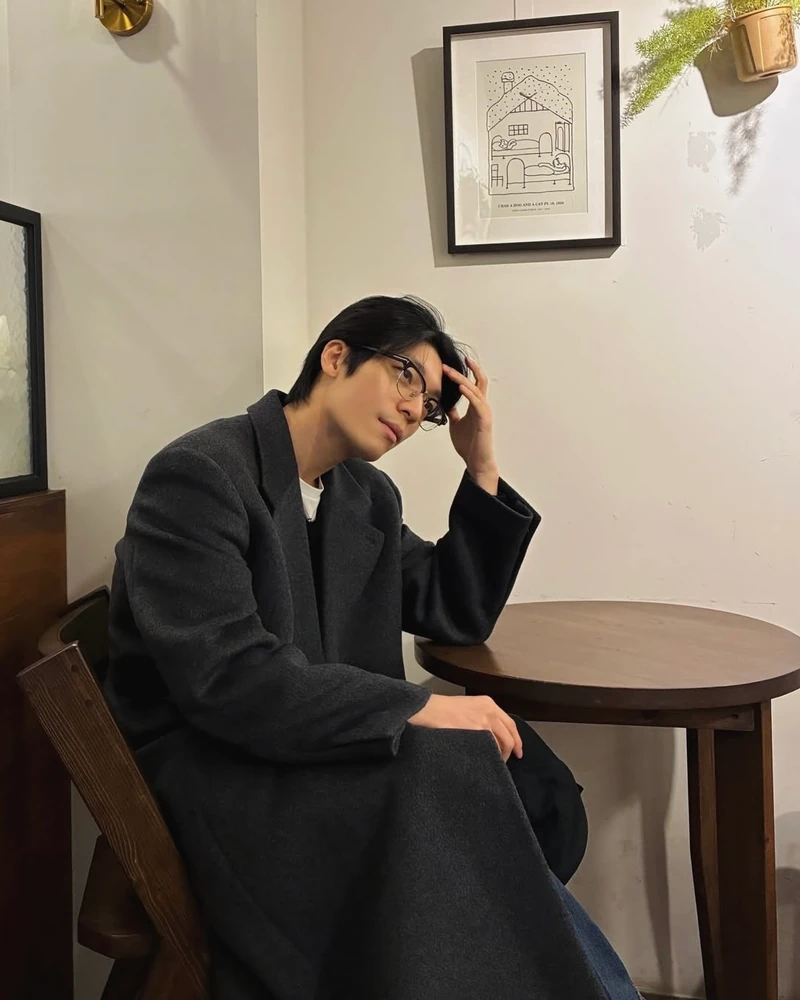 남친룩엔 브이넥니트가 정석🙋🏻♂️ 이미지6