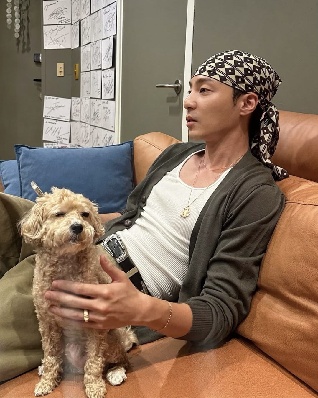 가디건 제철이 돌아온다🧶 이미지6