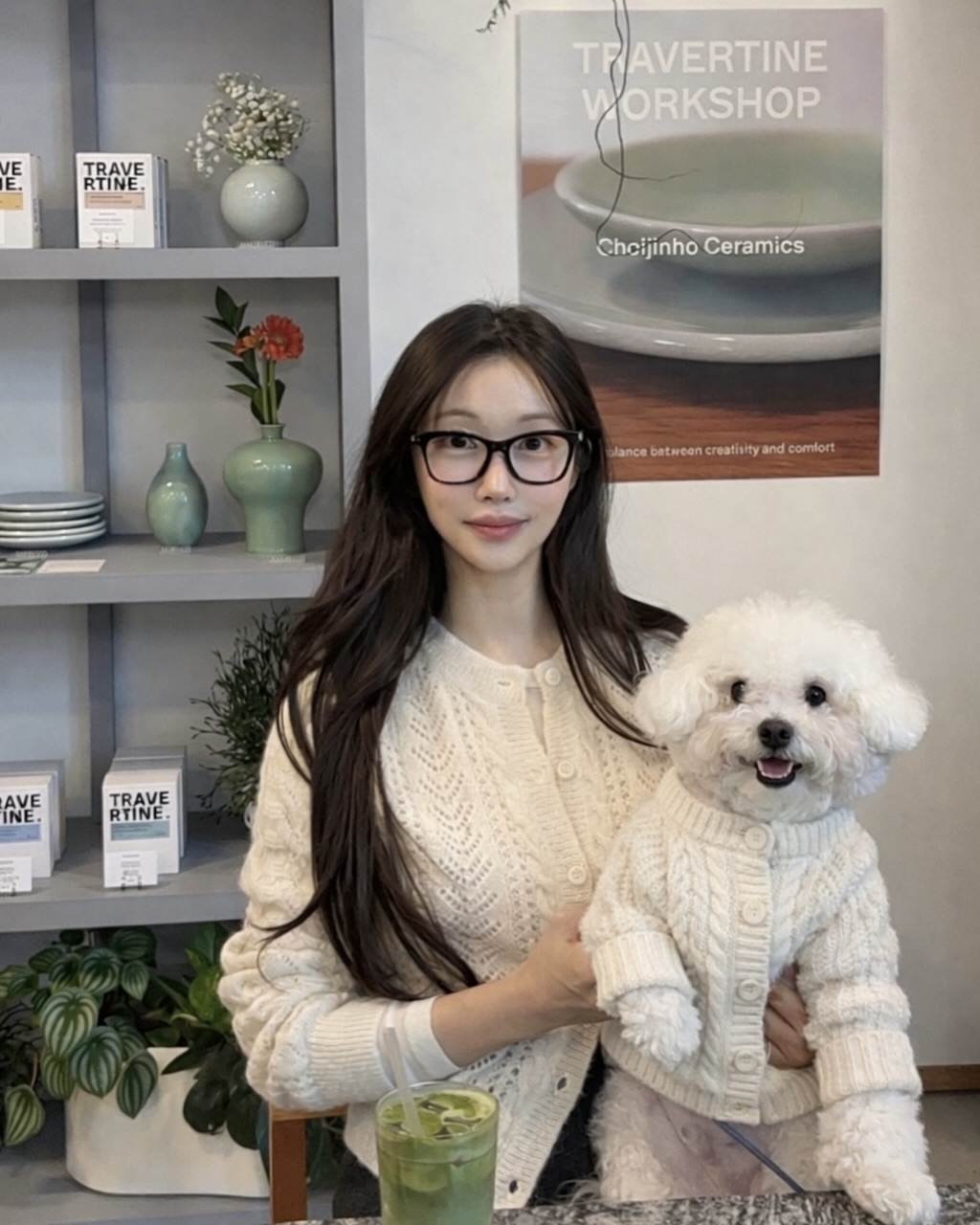 오늘 OOTD는 펫과 찰떡 매치💘
때론 귀엽게, 때론 시크하게🐾😉똑 닮은 시밀러룩 완성해 보자 이미지7