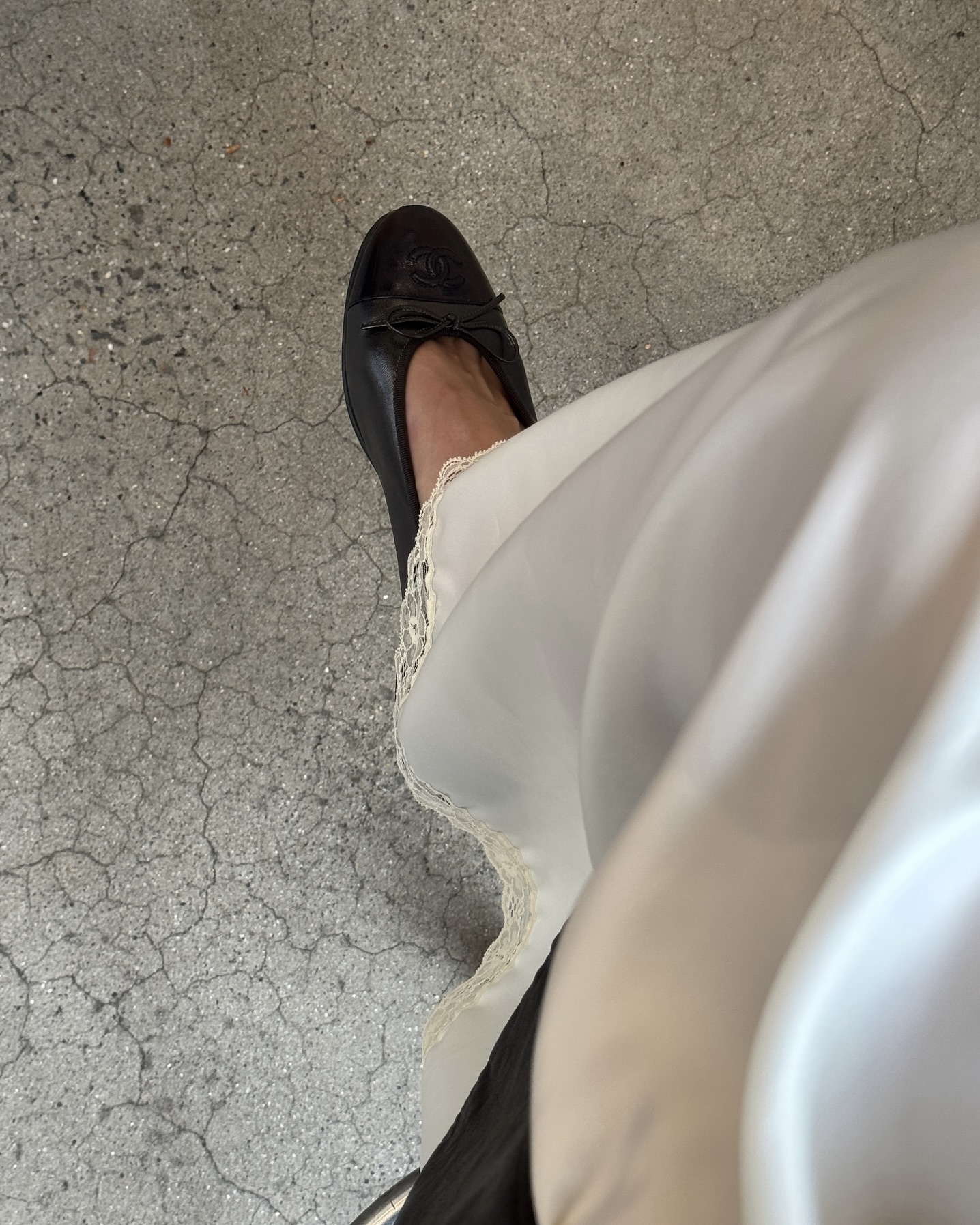 플랫슈즈가 이렇게 예뻤나?🥿
하나만 있어도 편하게, 매일 손이 가는 플랫슈즈🌷🤍 이미지2