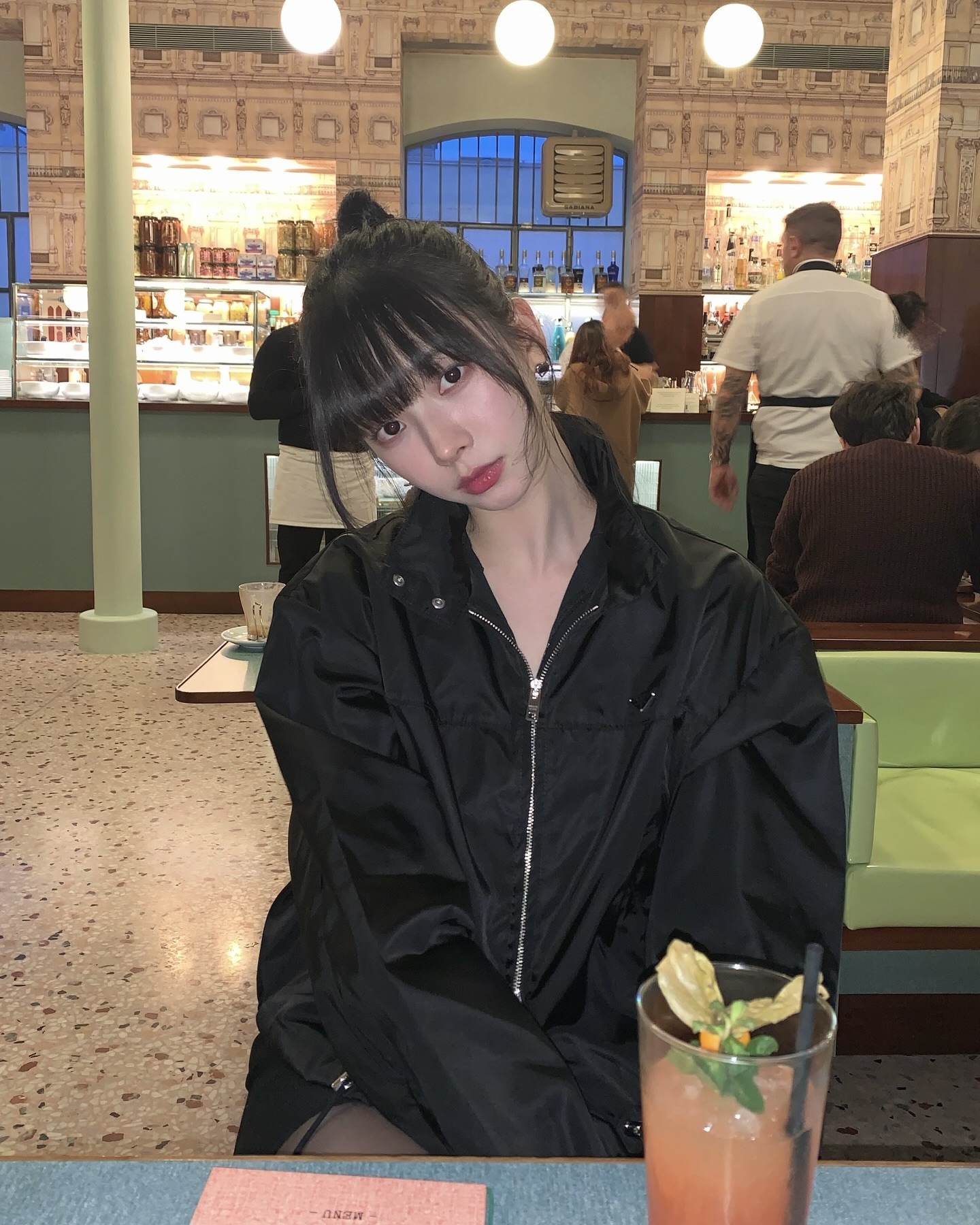 봄엔 역시 블루종이 제철!!😉
소재부터 디테일까지🤍🖤내 스타일에 맞춰 취향대로 골라보자 이미지2