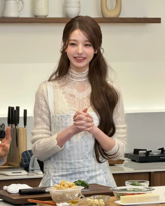 연관 토픽 이미지