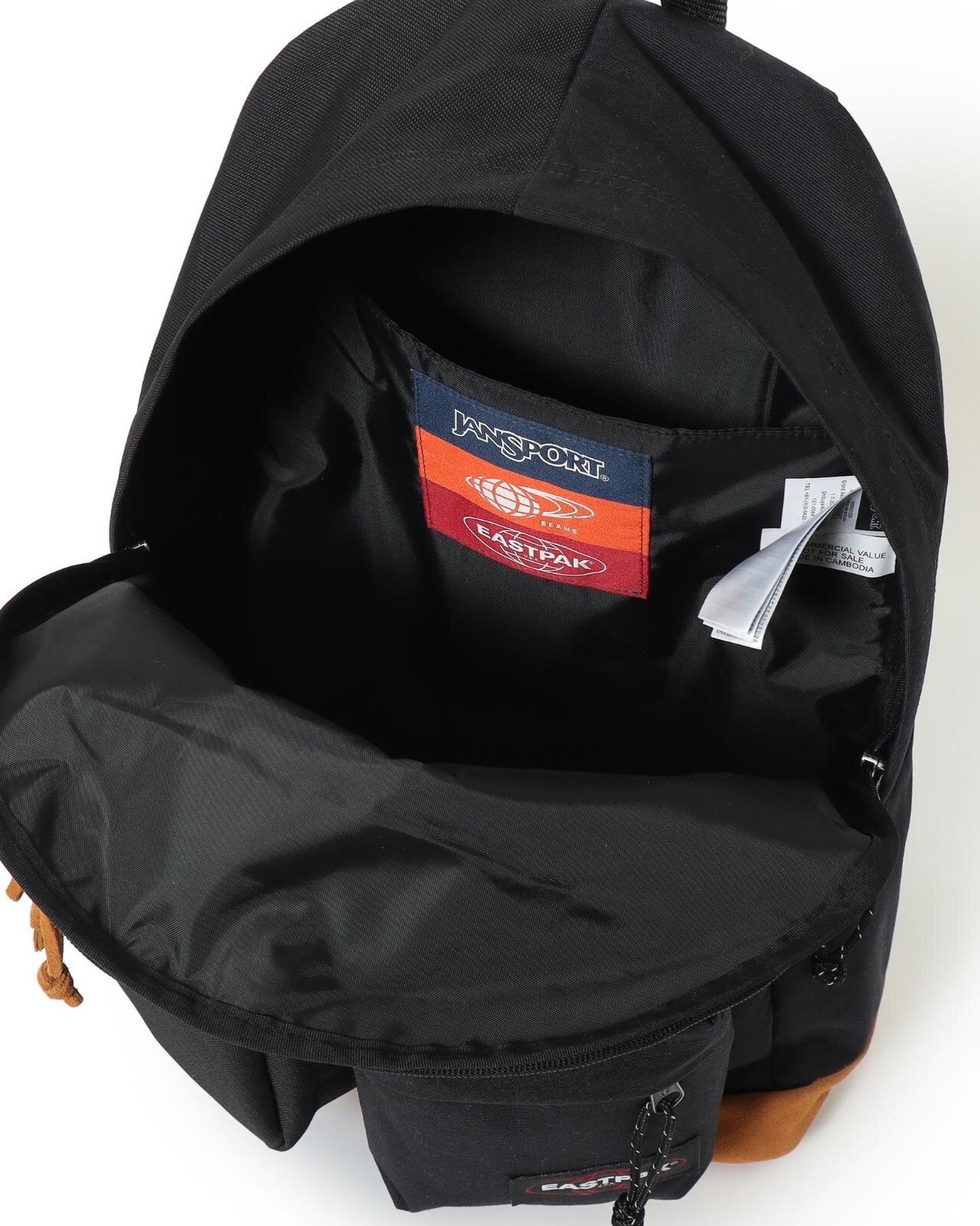 내일 출시되는🤯말도 안되는 콜라보
잔스포츠 x 이스트팩 x 빔스, 실물 공유🇰🇷태극기 와펜 추가 아세요? 이미지6