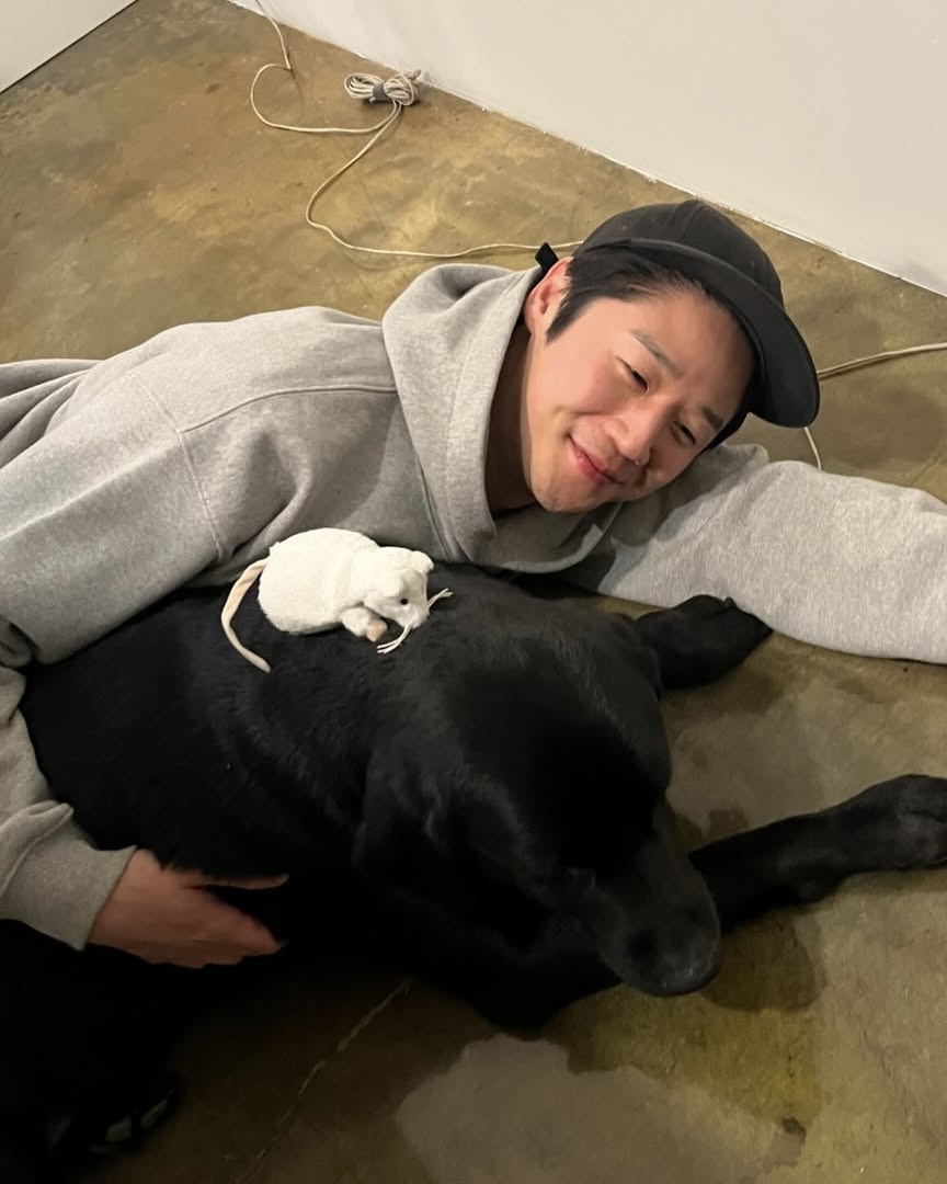 회색 후드티 어려울 거 없다👻 이미지2