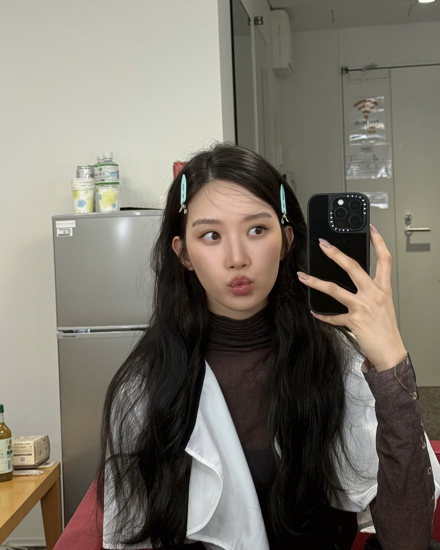 봄엔 덜어낼수록 더 예뻐🌸
문가영처럼 원컬러 네일로 산뜻하게 분위기 바꿔보자💓✨ 이미지3