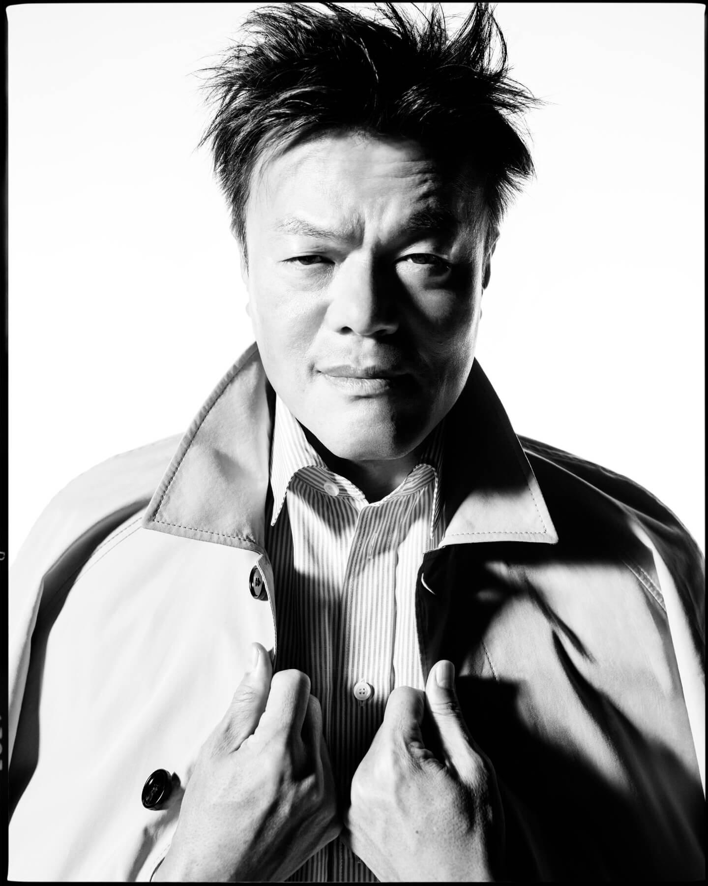 버버리 트렌치코트🧥아이콘 박진영? 버버리 26년 봄/여름 아이코닉 스타일의 정수, 트렌치코트 모델 이미지