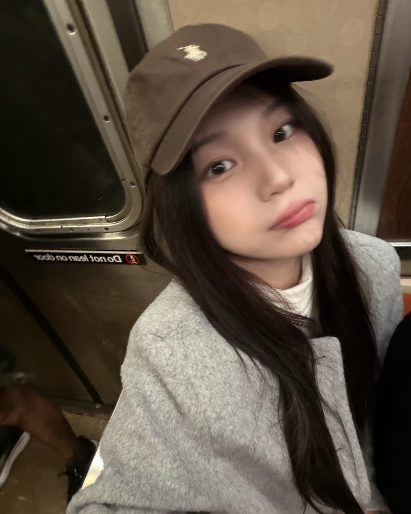 오늘 룩이 허전하게 느껴진다면?🧢
심플한데 존재감은 확실한 폴로 볼캡👍🏻🐎 찐 데일리템이야 이미지2