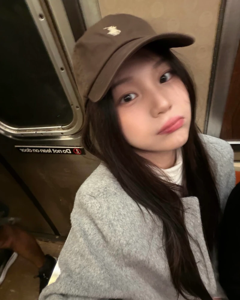 오늘 룩이 허전하게 느껴진다면?🧢
심플한데 존재감은 확실한 폴로 볼캡👍🏻🐎 찐 데일리템이야 이미지2