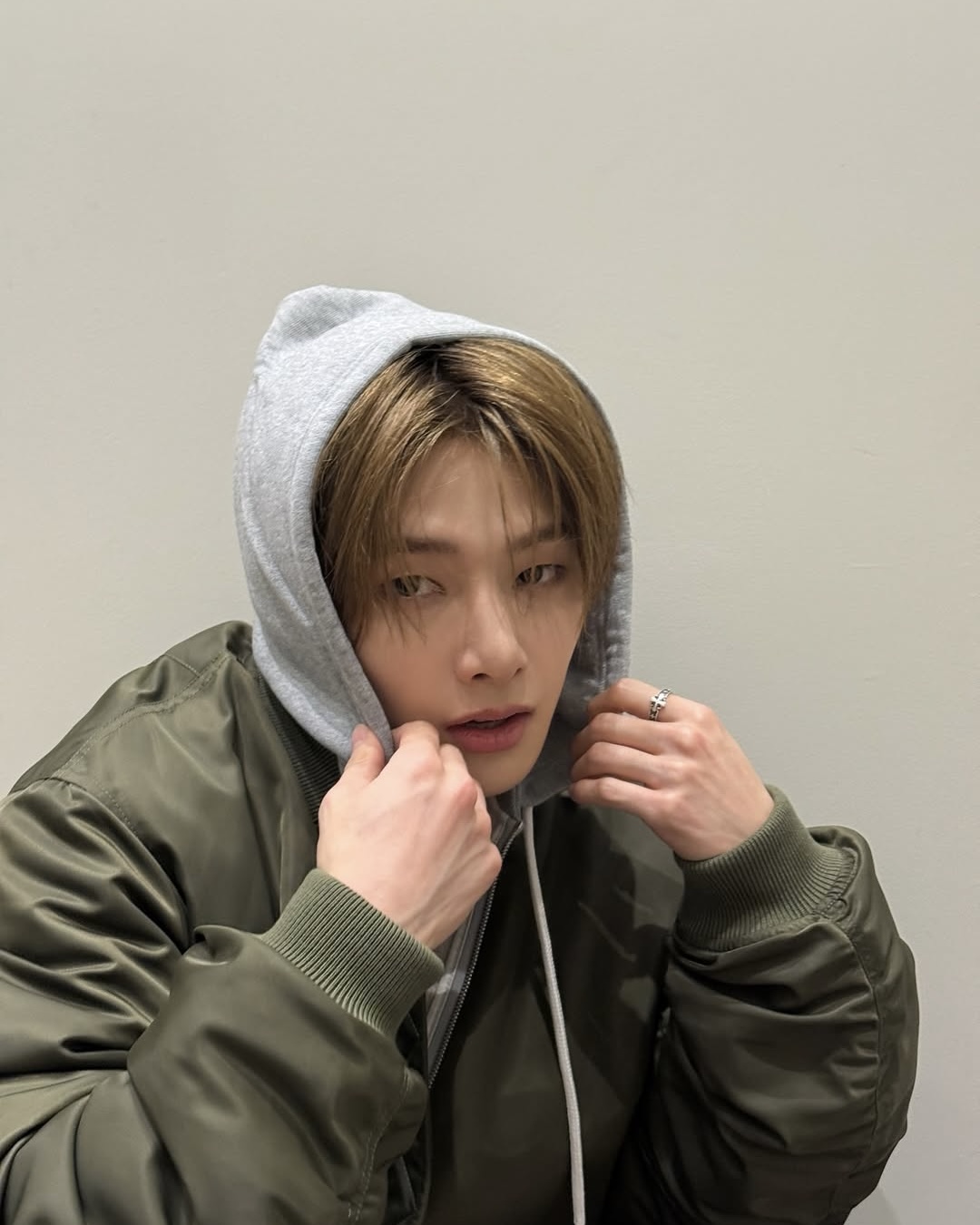 회색 후드집업은 만능⚓️ 이미지5