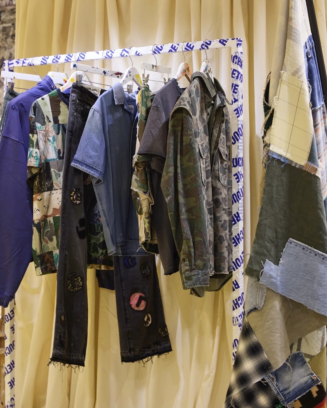 한국 힌정 갤러리디파트먼트🇰🇷 이미지3