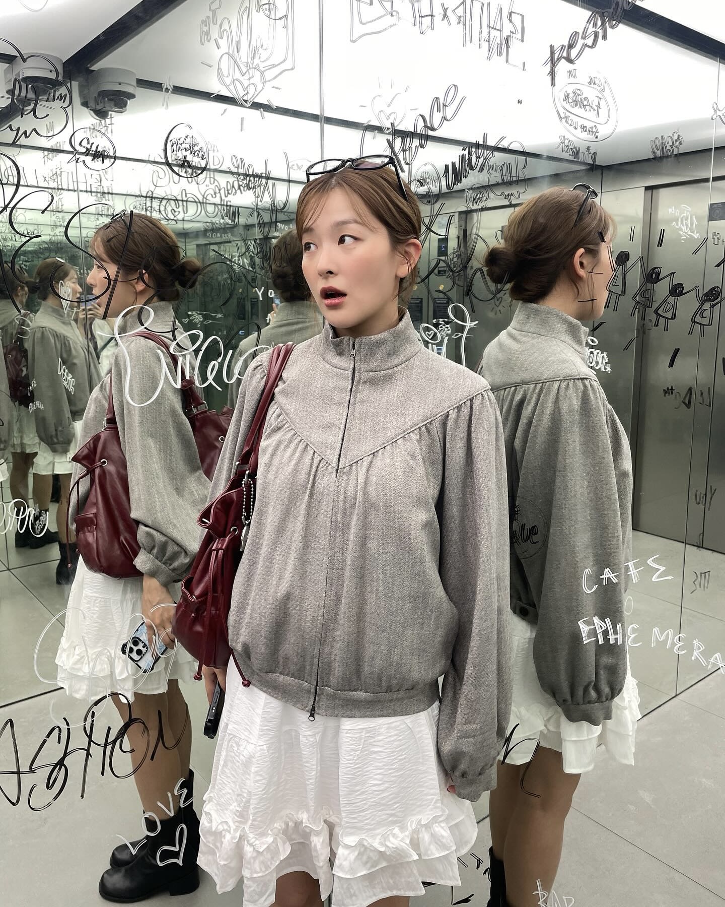 슬기 사복에서 자주 보는 블루종💙
원피스부터 팬츠까지 어디에나 잘 어울리는 만능 아우터야🎶🙆🏻♀️ 이미지8