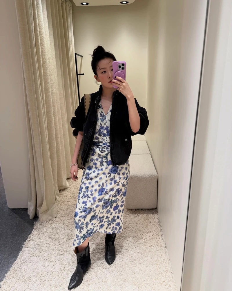 슬기 사복에서 자주 보는 블루종💙
원피스부터 팬츠까지 어디에나 잘 어울리는 만능 아우터야🎶🙆🏻♀️ 이미지1