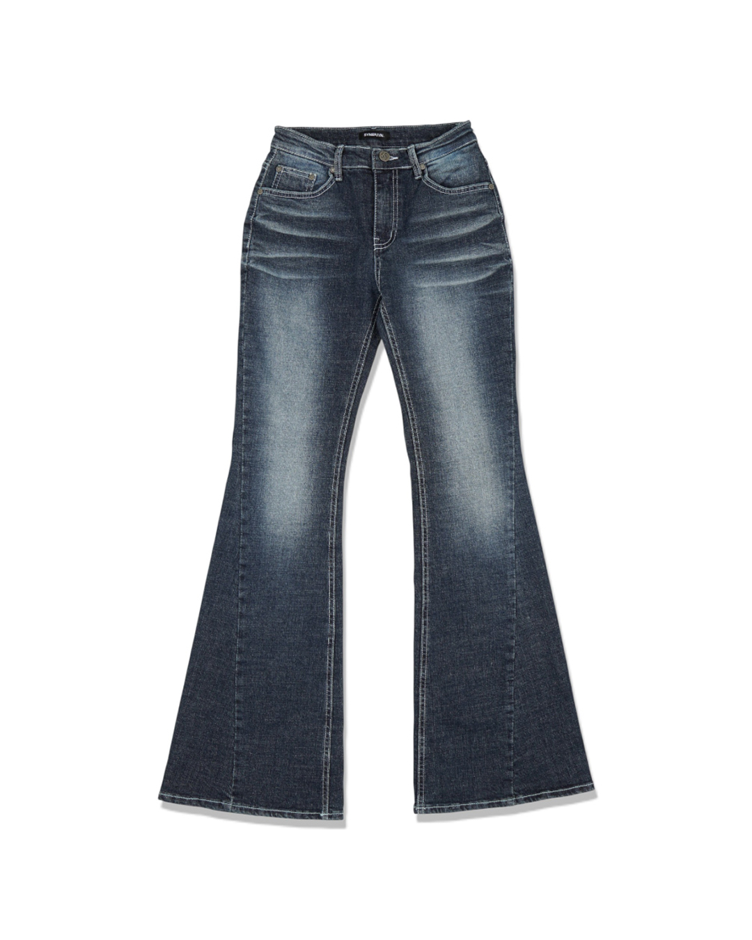 카리나 코디에 빠지지 않는 바지??💙
골반부터 다리 라인까지 완벽 커버하는 부츠컷 데님 참고해 보자✨🪄
카리나가 착용한 부츠컷 데님 팬츠 2가지 모았습니다.
1. 카인다미 골반볼륨업 중진청 절개 와이드 부츠컷, 7만 원대
자체 개발한 골반 패드가 내장되어 라인을 자연스럽게 보완하고, 핀턱과 사선 워싱으로 입체적인 핏을 살린 와이드 부츠컷 데님 팬츠입니다. 세로 슬러브 워싱으로 다리가 길어 보이면서도 빈티지하고 페미닌한 무드를 연출할 수 있는 아이템이죠.
2. 시너진 캣 워싱 데님 팬츠, 10만 원대
주름진 캣 워싱이 돋보이는 미디 웨이스트 부츠컷 팬츠로, 적당한 신축성으로 힙과 허리를 자연스럽게 잡아줍니다. 아래로 갈수록 퍼지는 부츠컷 실루엣과 세로 워싱 디테일이 다리를 길어 보이게 하며, 캐주얼하면서도 세련된 스타일을 완성하죠. 이미지7