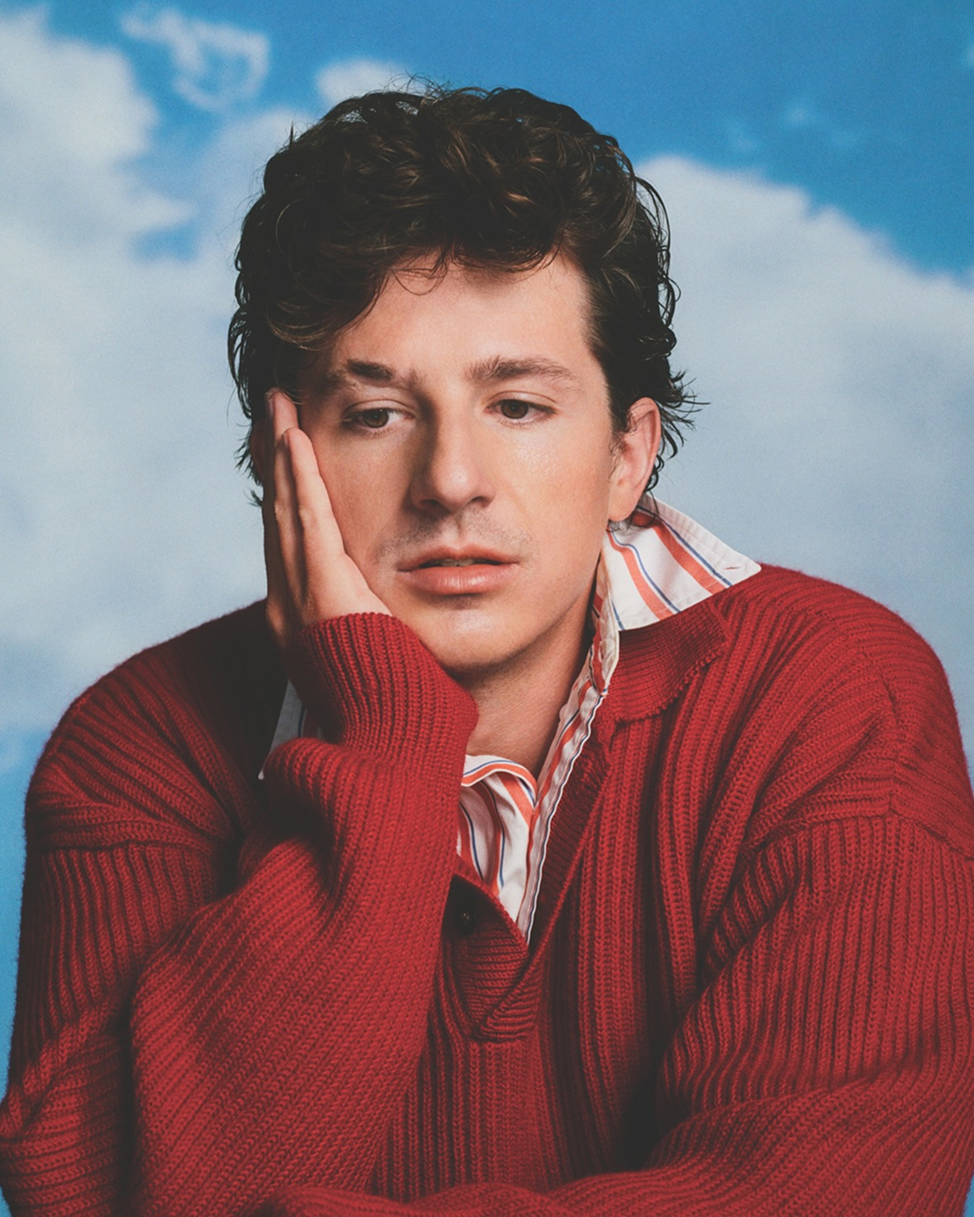 찰리 푸스 10월 내한옵니다🎹 찰리 푸스(Charlie Puth)가 월드 투어 일정과 함께 내한 공연 소식을 알렸습니다. 공연 일정은 10월 11일, 고양종합운동장에서 진행되는데요. 작년 8월 '원유니버스 뮤직 페스티벌' 이후 한국 단독 공연을 펼칠 예정입니다. 아시아 투어는 서울을 시작으로 마닐라, 도쿄, 타오위안, 홍콩으로 이어집니다. 이미지