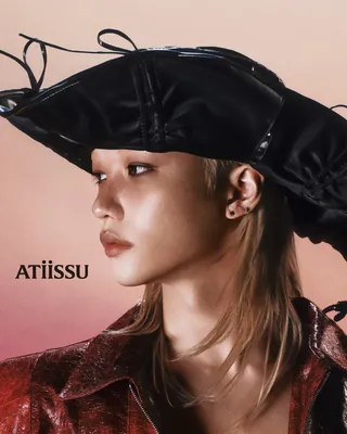 어티슈 X 필릭스, 'DESERT COWBOY' 컬렉션 화보🤠
지난주 티징 영상에 이어 스트레이키즈 필릭스(Felix)가 카우보이 모자를 쓴 어티슈 '데저트 카우보이' 컬렉션의 화보컷이 공개됐습니다. 필릭스 얼굴 감상하면서 캠페인 공개만 기다려봅니다🙏🏻 이미지