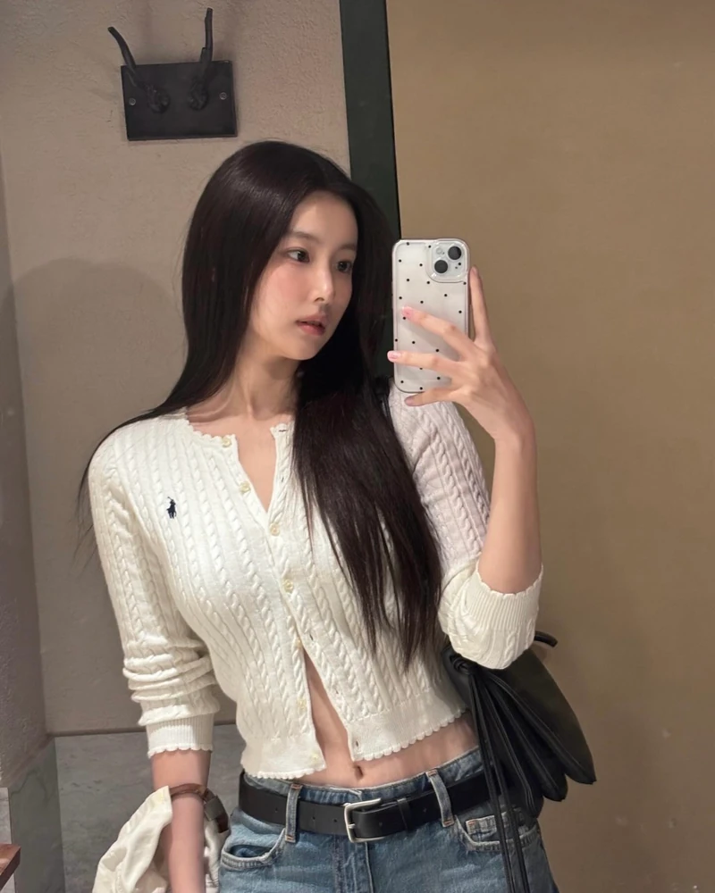 요즘 날씨엔 가디건 하나 챙겨🩵
낮엔 자외선 막고 밤엔 쌀쌀한 바람까지 막자☀️☁️ 이미지1