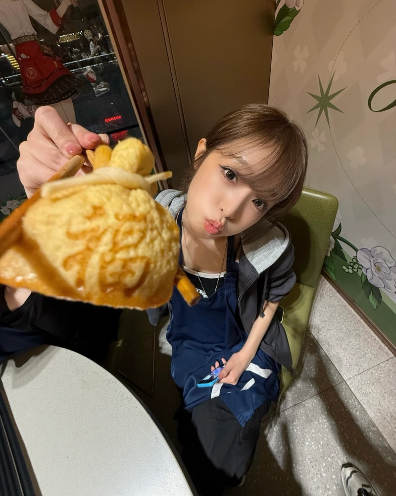 뚝딱이를 위한 사진 꿀팁🍽️
음식 사진도 구도가 중요해요🍟🤍
이미지3