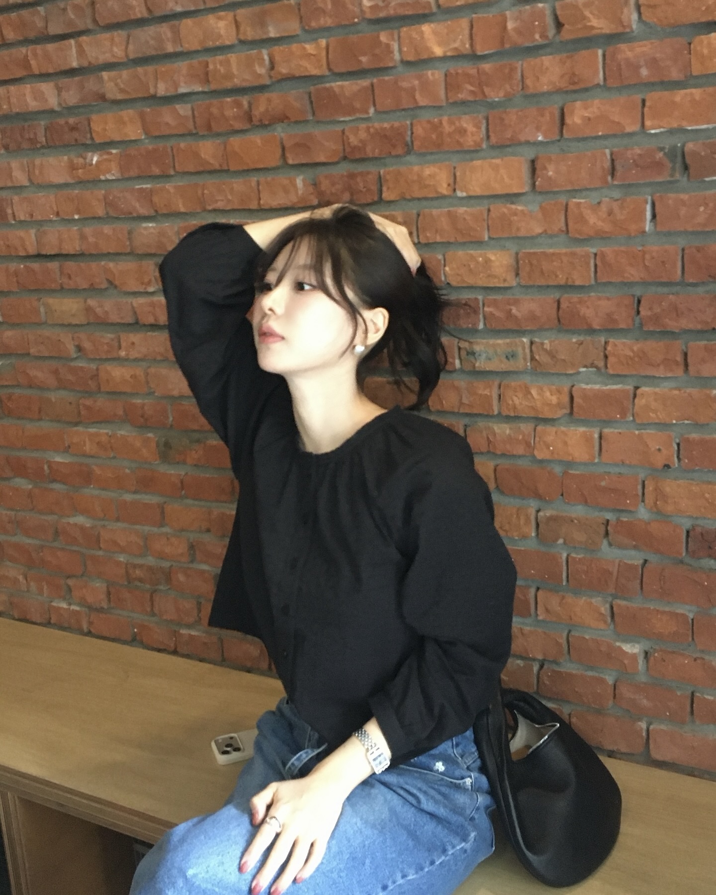 블라우스 하나로 청순해지기🦢
봄여름에 빠질 수 없는 블라우스🩷🫧 이미지5