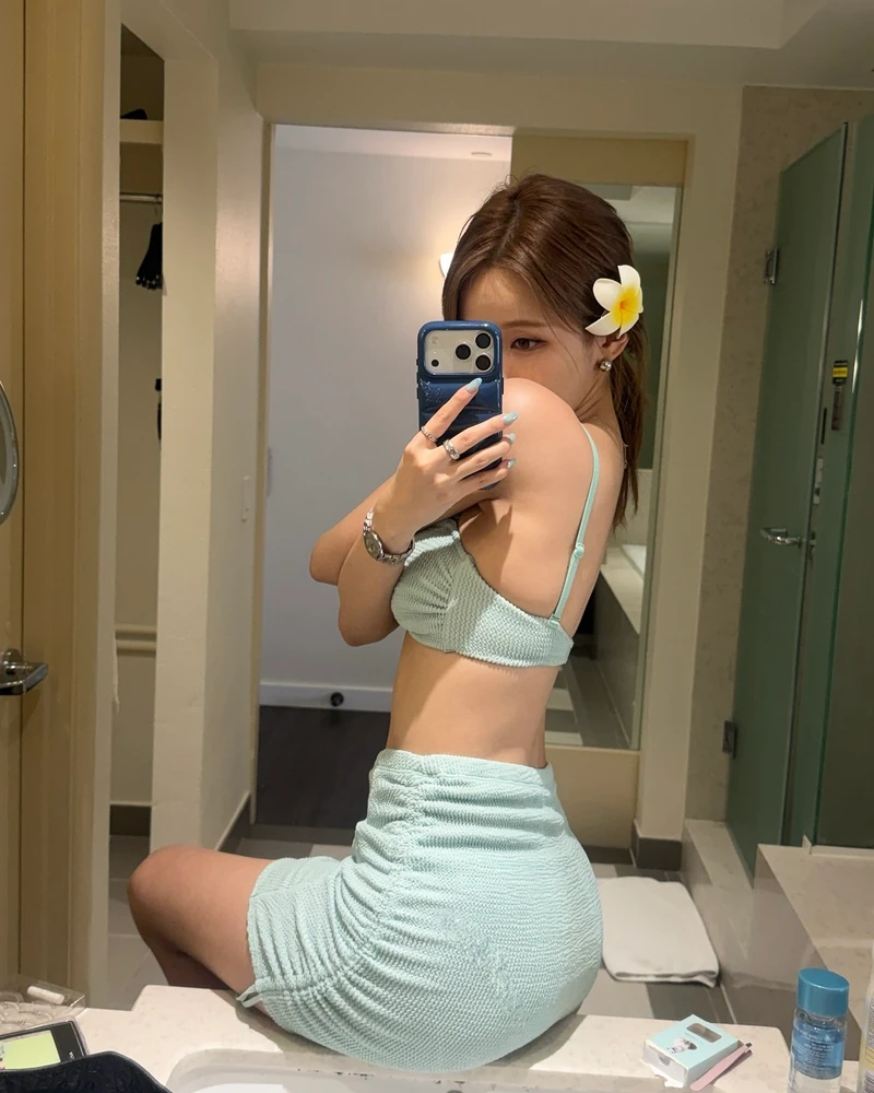 민트 컬러가 예뻐 보이는 계절🍵
청량한 무드로 완성하는 민트코어 스타일링🩵🌿 이미지7