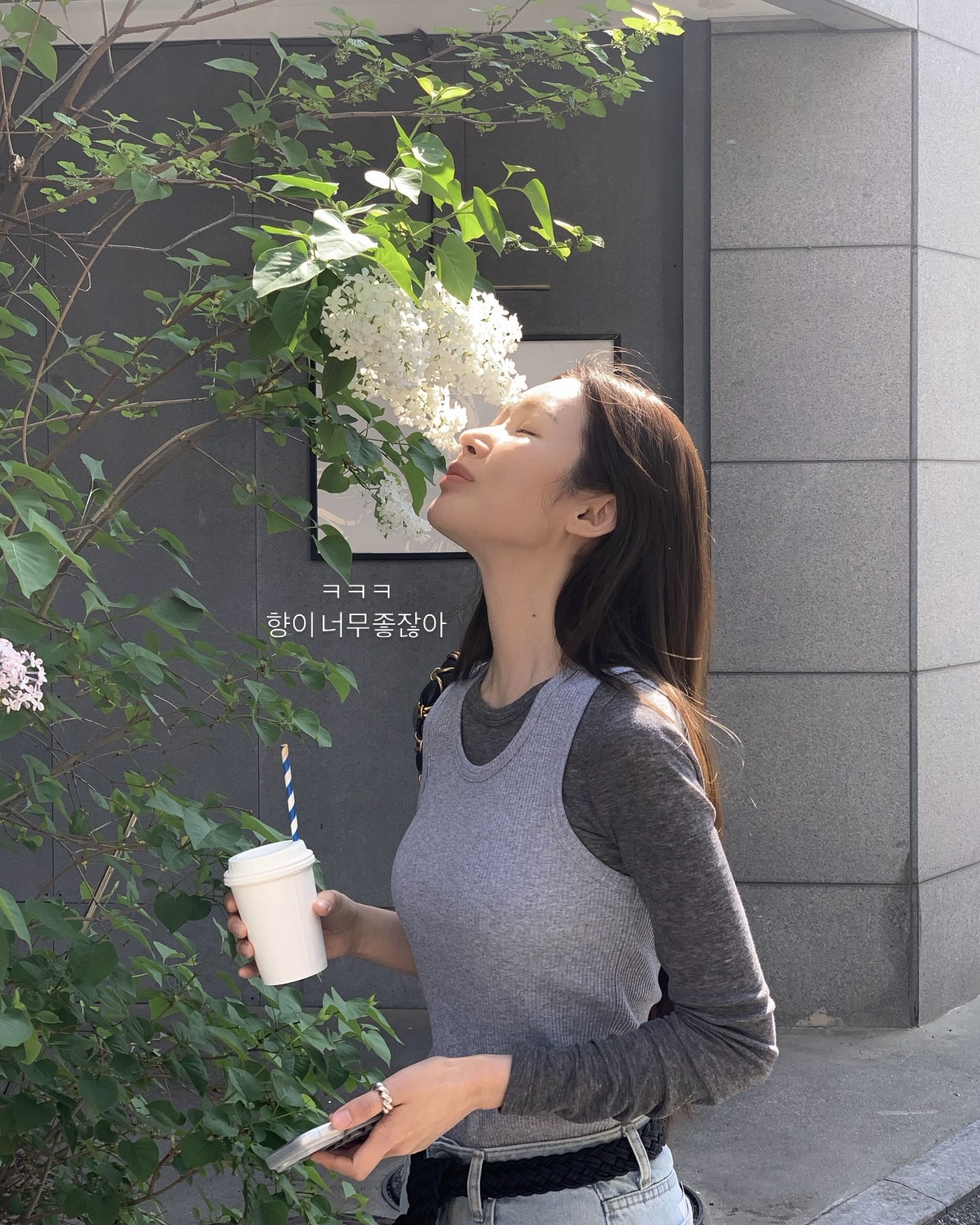 레이어드가 어려워?🤔
봄여름 코디는 정원웅니만 믿어봐!!🩵🪽 이미지5