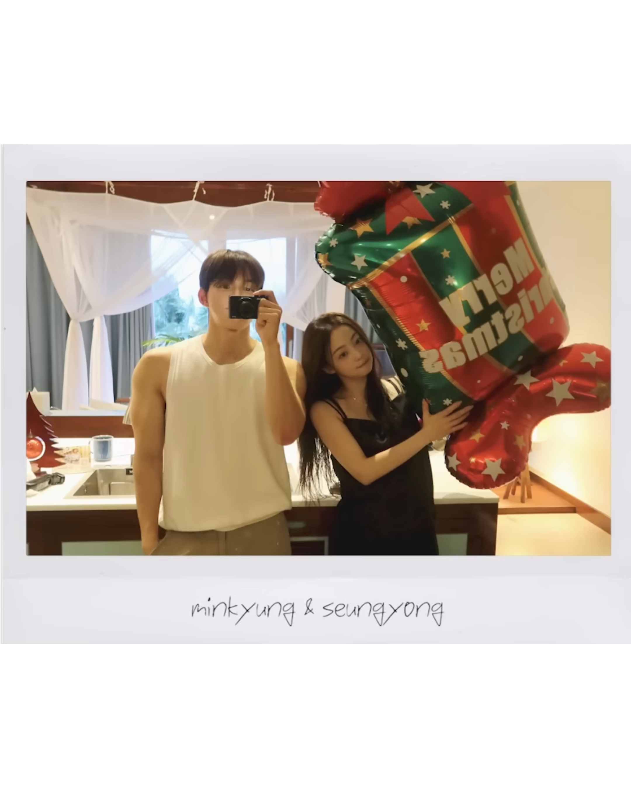 환연4, 민경 ❤️ 승용 열애 공개
저희 밖에서 데이트 해도 될까요?👩❤️👨
<환승연애4>에 출연했던 곽민경과 신승용이 현커 사실을 전했습니다. 곽민경은 개인 유튜브 채널을 통해 전하고 싶은 이야기를 있다며 승용과의 열애 사실을 공개했는데요. 자세한 이야기는 민와와 유튜브 채널에서 확인 가능합니다. 이미지8
