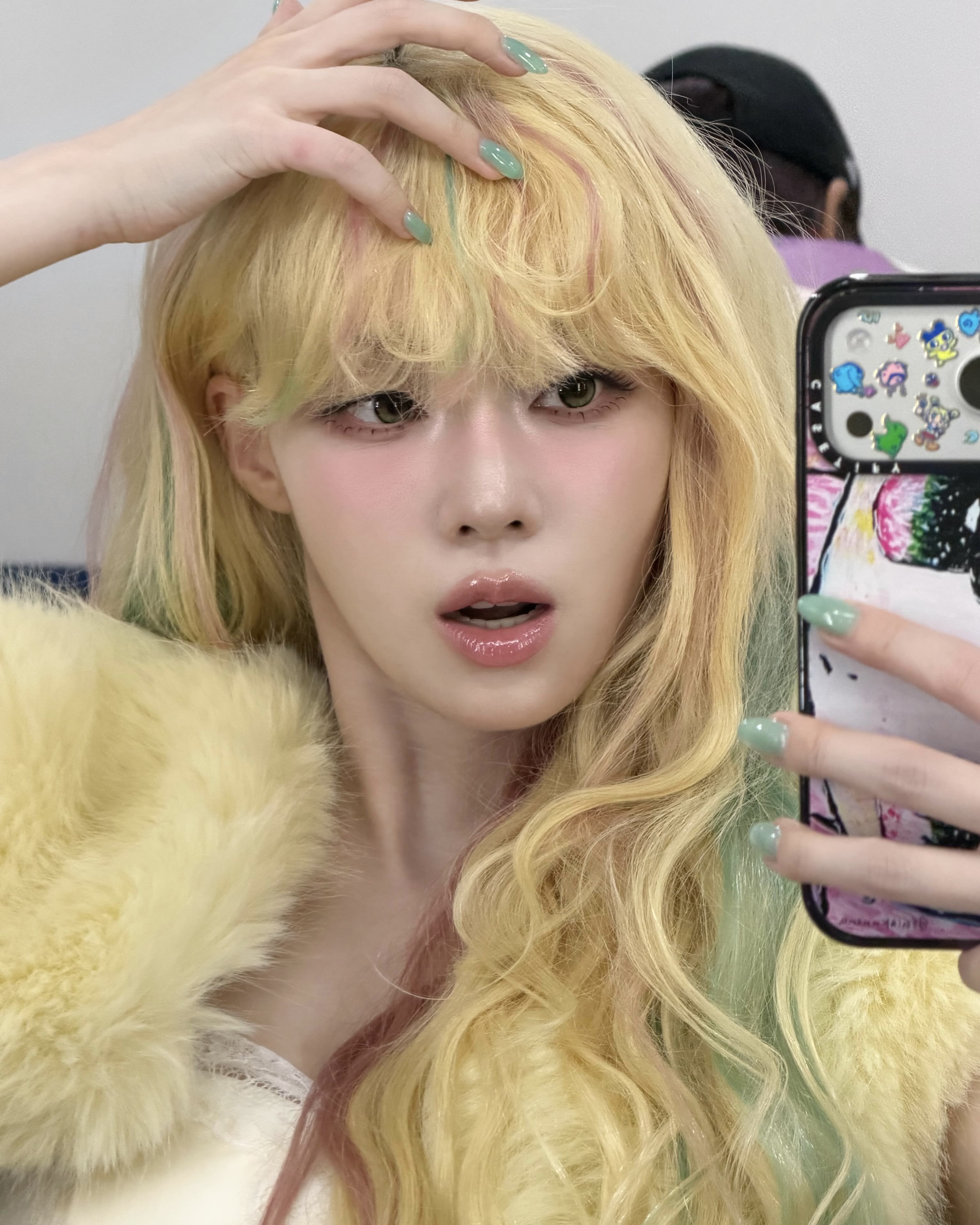 컬러 하나만으로도 충분해👀
네일 뭐 할지 모르겠다면 원 컬러로 가자💅🤍 이미지3