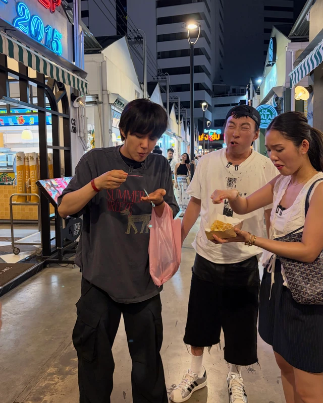 연관 토픽 이미지