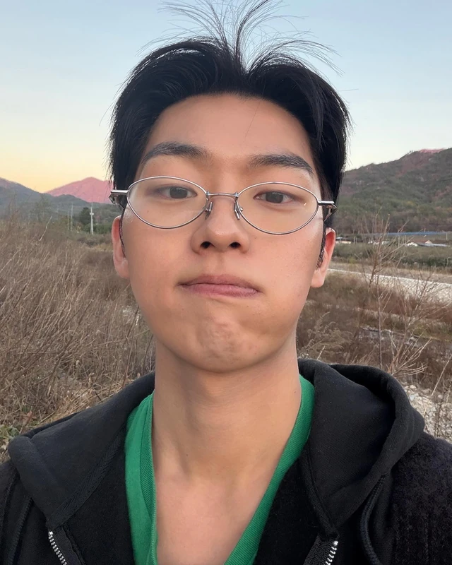 연관 토픽 이미지
