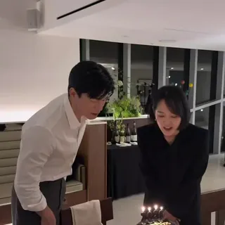 김무열 & 윤승아 커플❤️🖤
나 감독관님🏫 아내분께 참교육 넷플릭스 전세계 1위로 축하 받으심 이미지